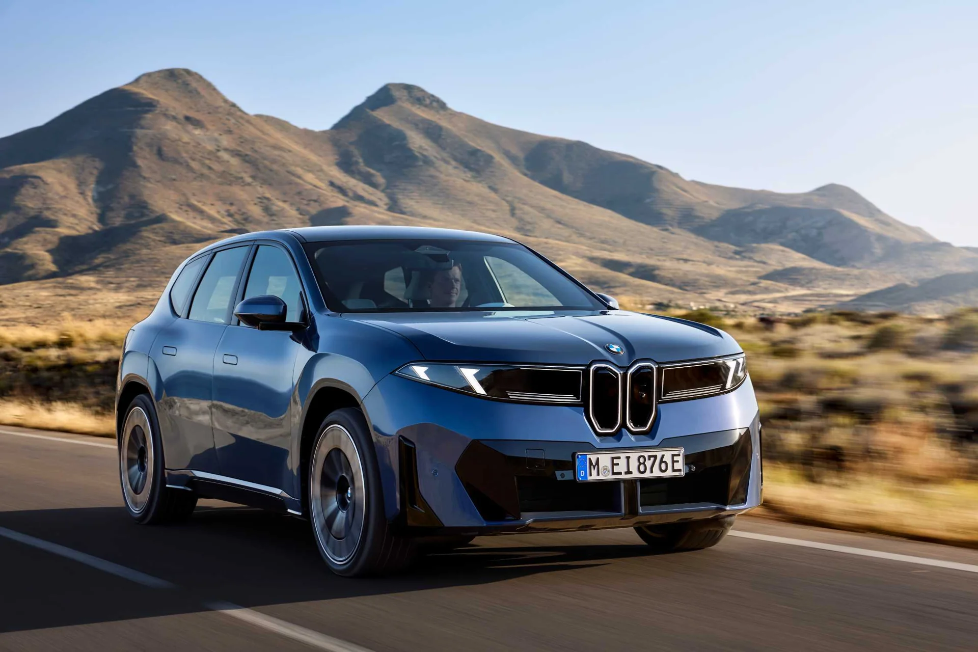 BMW iX3 40·50 xDrive 비교: 배터리·구동 방식·충전 출력 차이