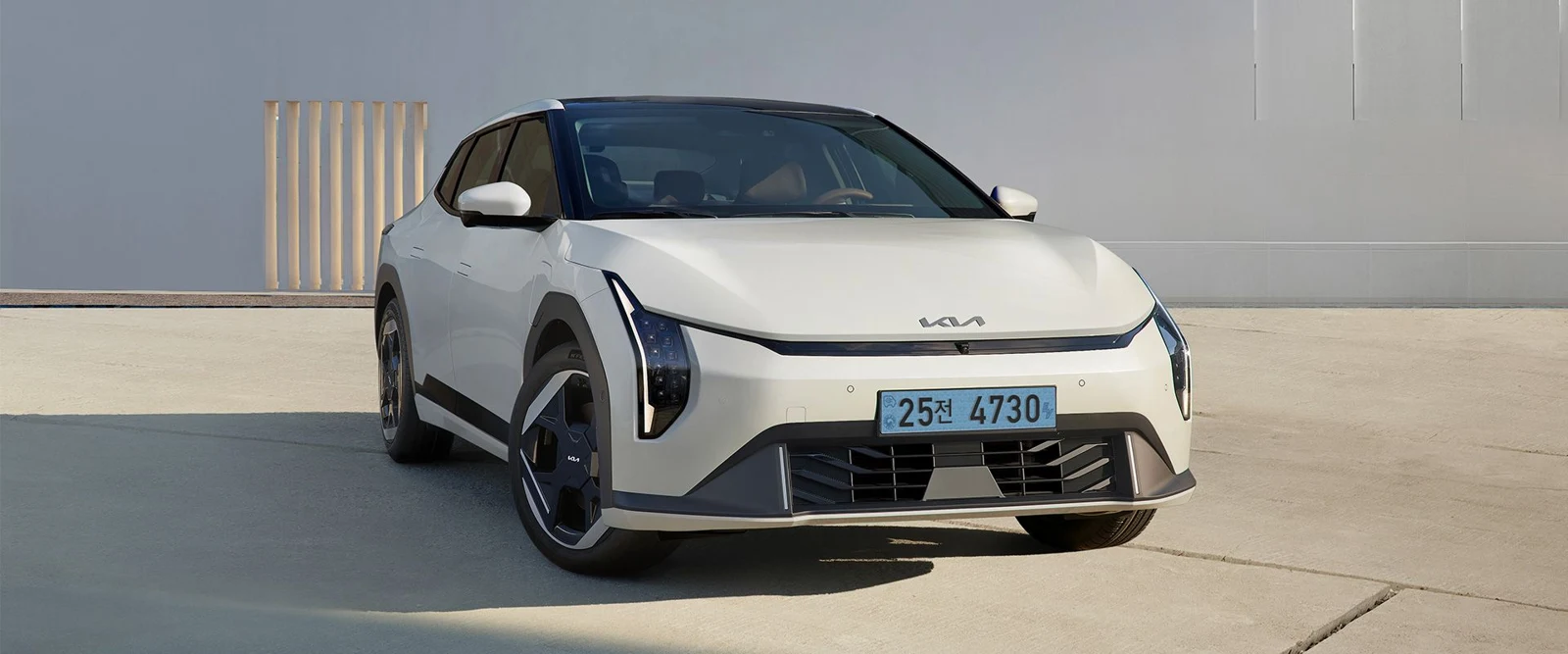 기아 EV4 주행거리 비교, 533km 전기 세단이 장거리 출퇴근에 맞을까
