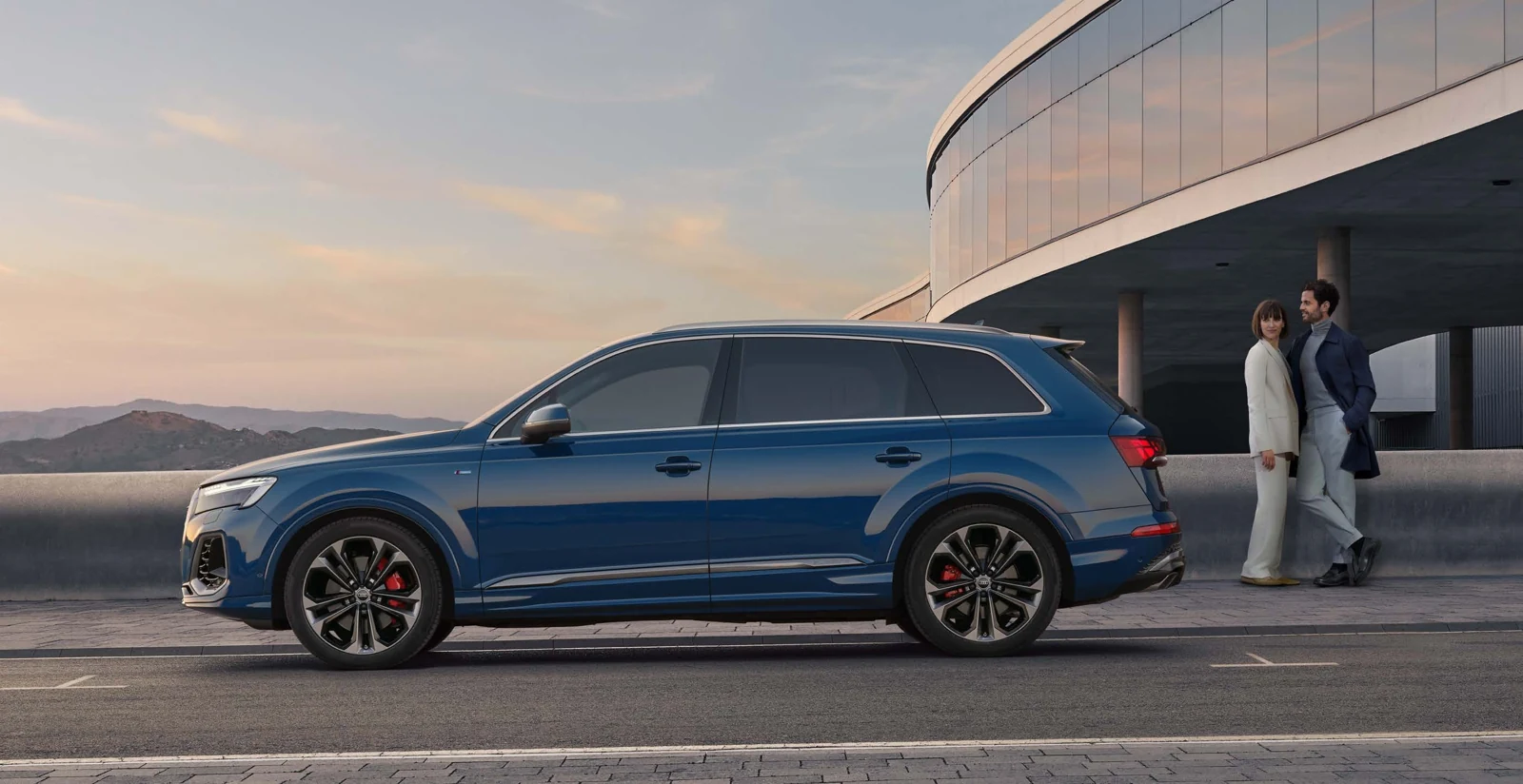 아우디 Q7 7인승 구매 가이드: 50 TDI·55 TFSI와 프리미엄 차이